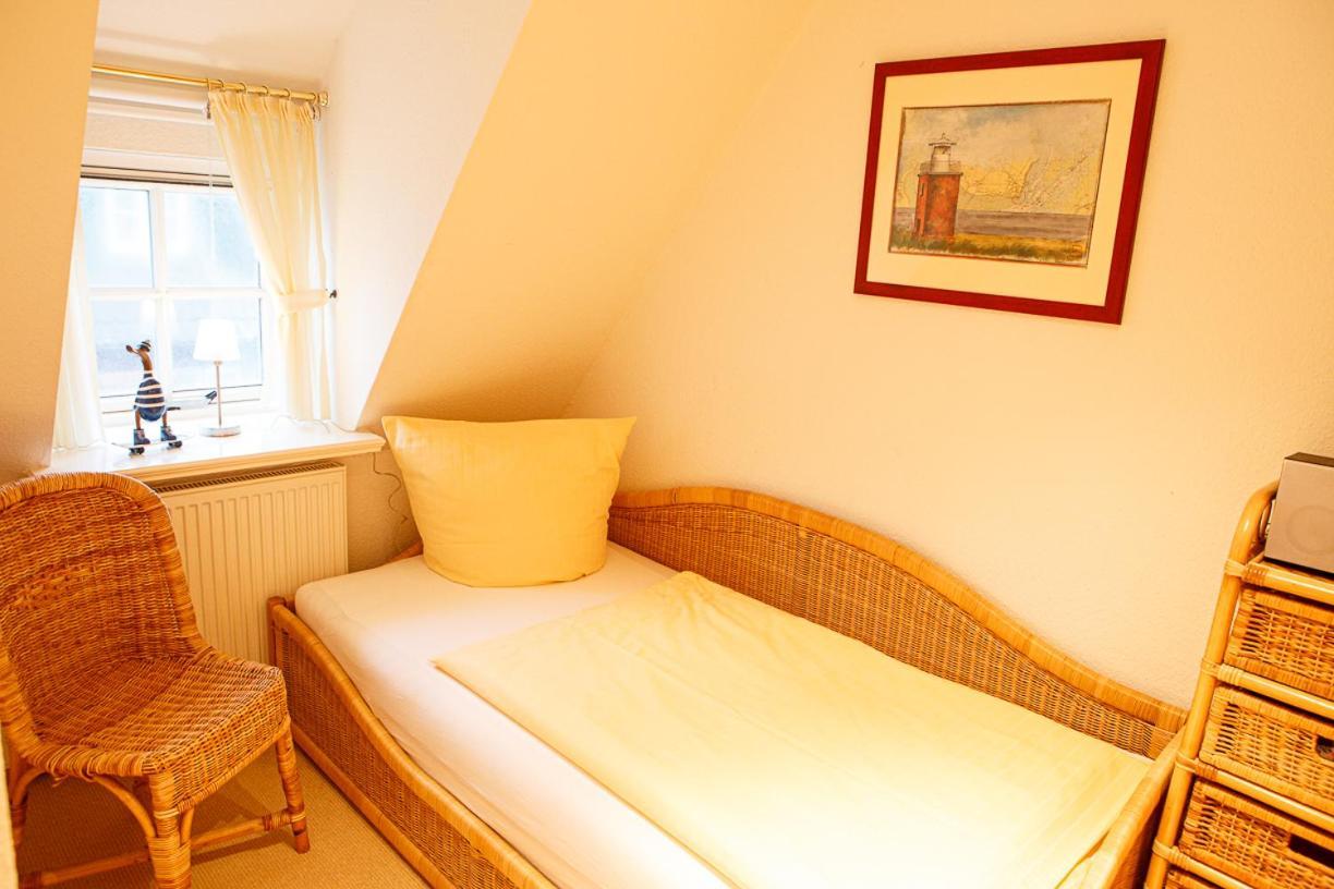 Ferienwohnung Friesennest Oldsum Exterior foto